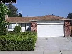 730 Almond Dr photo 1