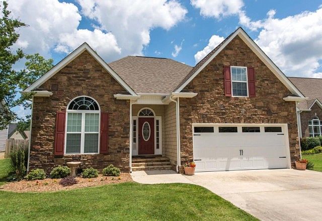 1st image of 1786 Sterling Oaks Ln