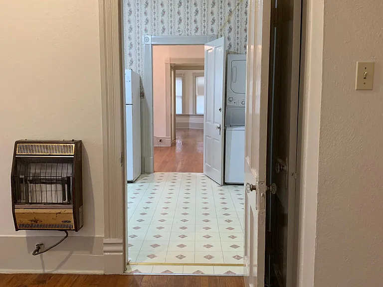 Total 4 rooms, from picture you can count.