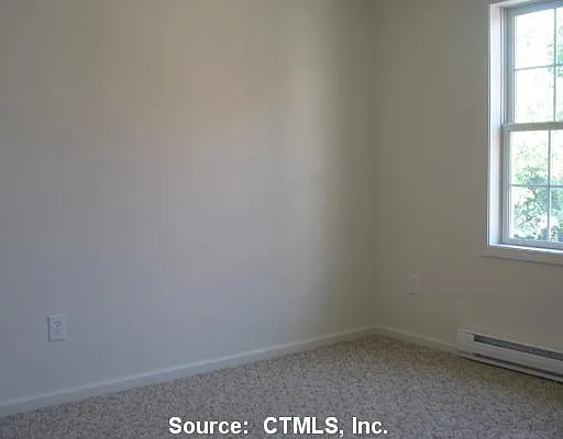 7 New St #202 — Photo 4