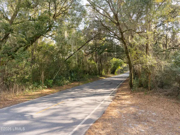 Meridian Rd, Beaufort, SC 29907