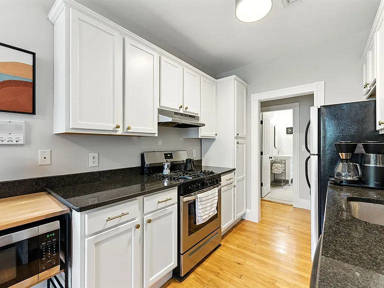 19 Medford St #2 — Photo 11