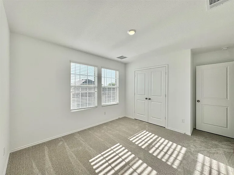 1316 Acorn Oak Dr — Photo 34