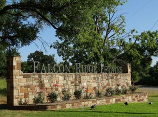 12 Falcon Dr, Glen Rose, TX 76043