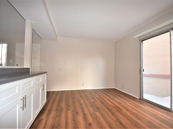 5th image of 420 W Linden Dr #3