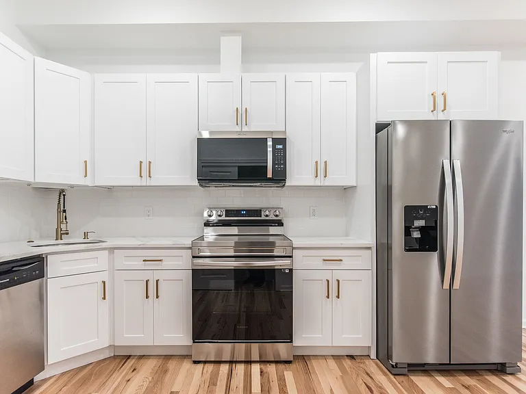 315 N Preston St #101 — Photo 9