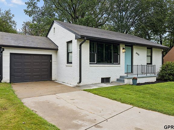 2nd image of 6900 Lidco Cir