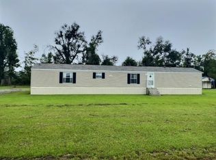227 E Gregory Dr, Longville, LA 70657