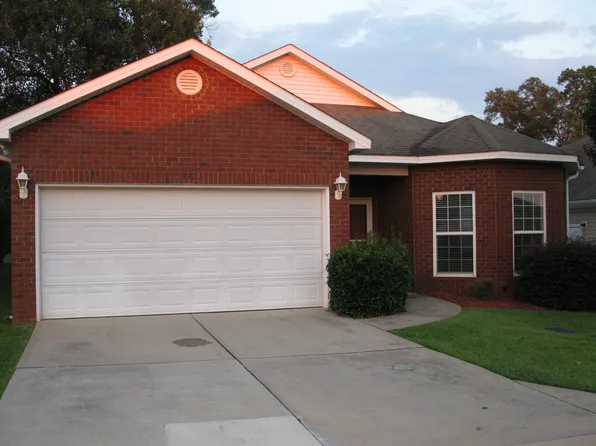 312 Spyglass Hill Dr, Perry, GA 31069