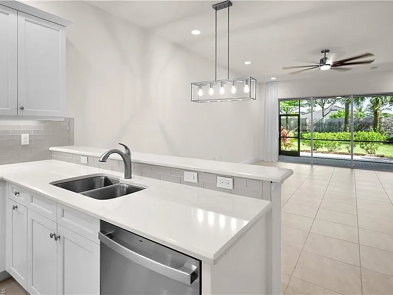 16312 Molise Pl — Photo 13