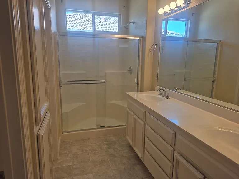 5343 Dunlay Dr — Photo 21
