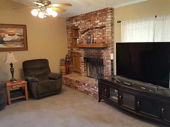 3rd image of 15003 Highlander Dr