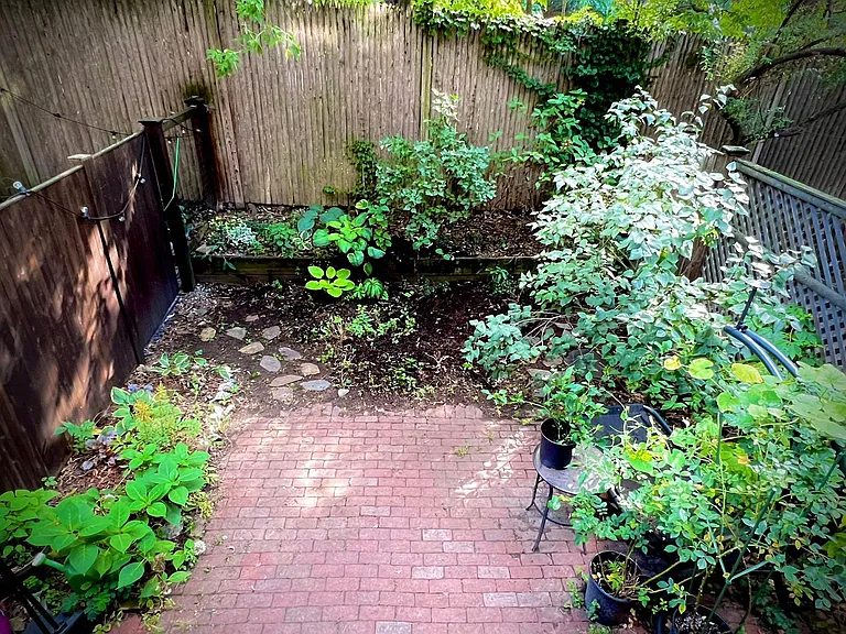 91 Winslow Ave — Photo 18