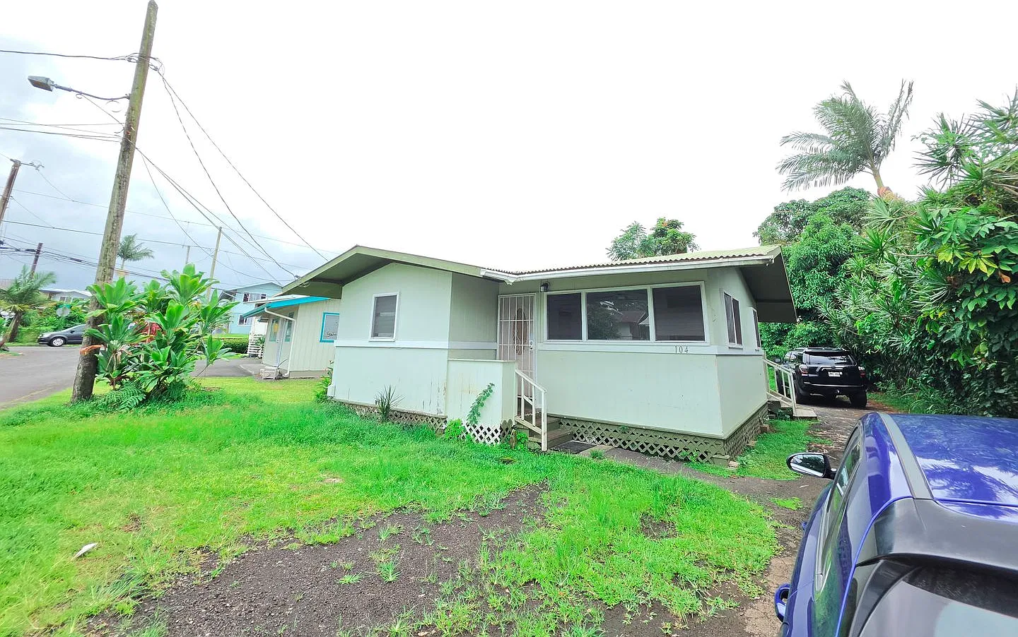 Hilo 3BD/1BA Home in Hilo | Water, Gas & Yard Included | $1,700 — Photo 1
