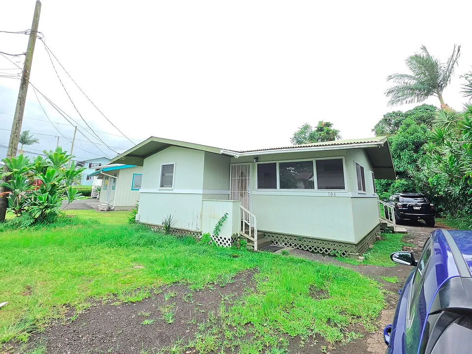 104 Panaewa St