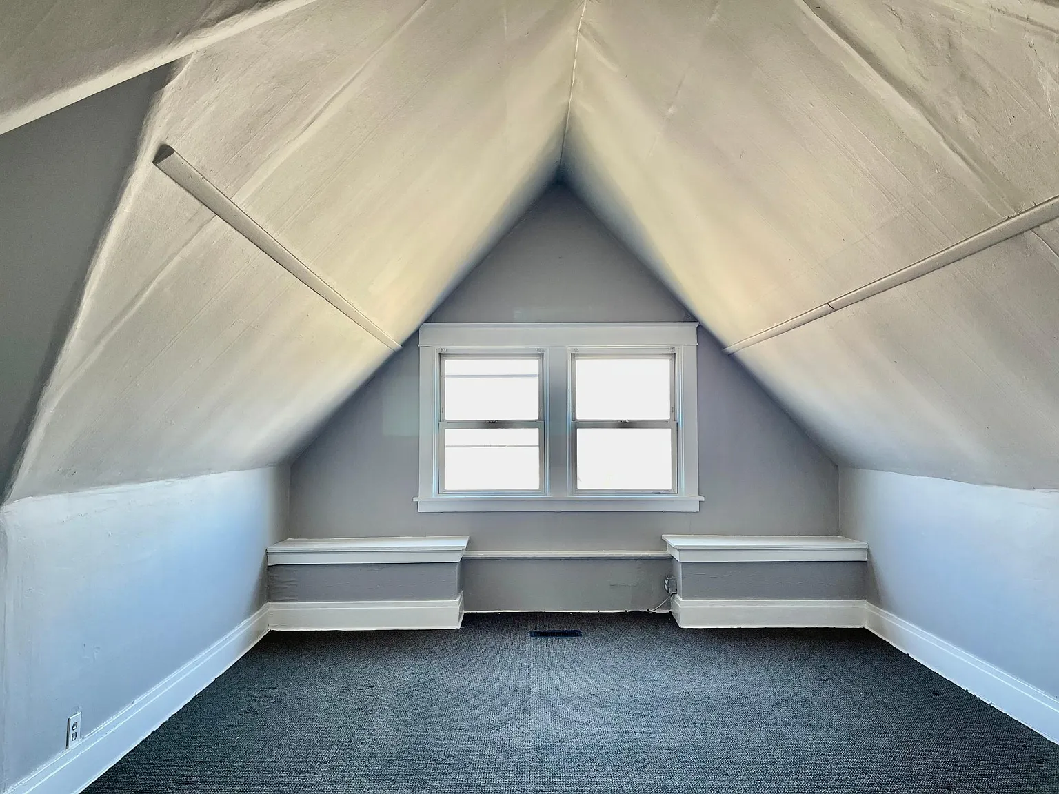1 bed, $1,000 — Photo 2