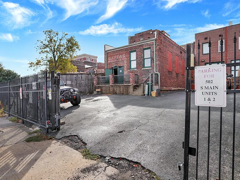 506 S Main St #102 — Photo 21