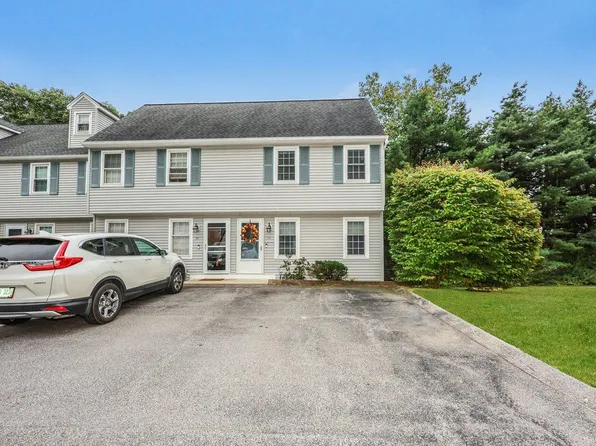 33 Hawkstead Hollow, Nashua, NH 03063-7026