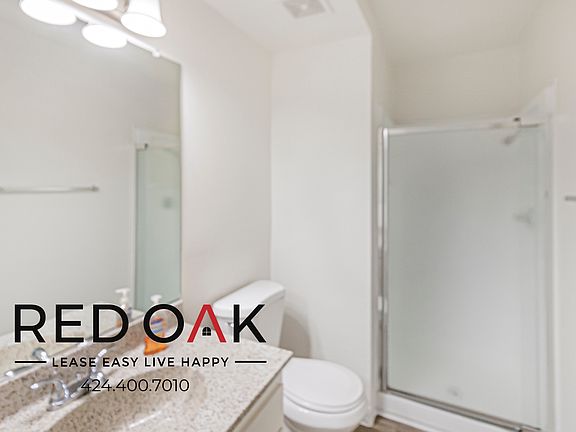 5th image of 6601 1/2 N Victoria Ave #449