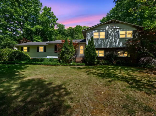 200 Fruit Mountain Rd, Easley, SC 29640