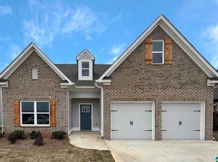 210 Camellia Ln, Pell City, AL 35128