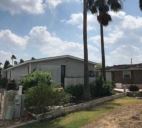5th image of 2032 W Montana Ave