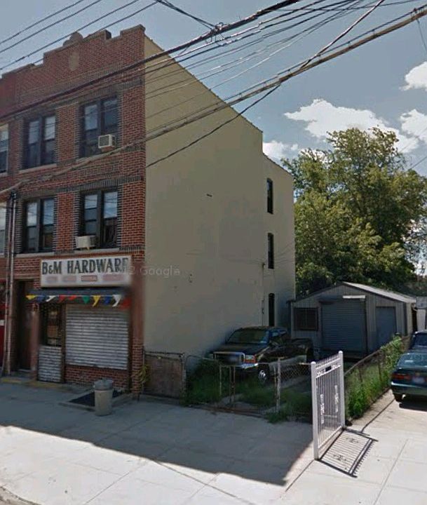 1st image of 2762 Harway Ave