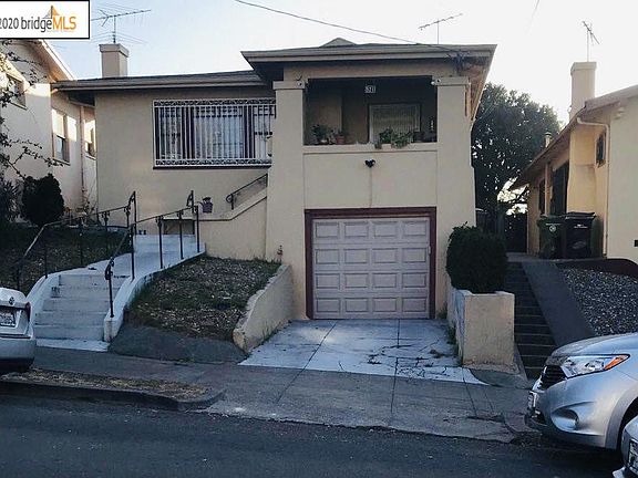 3rd image of 521 E 20th St