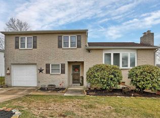 609 Colonial Dr, Dallastown, PA 17313
