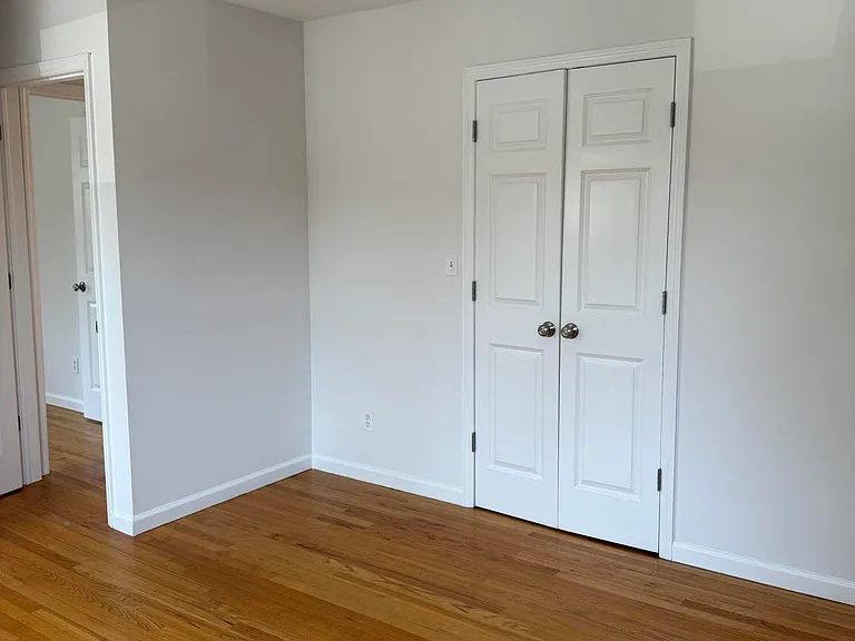 48 Le Grande Ave #2 — Photo 9