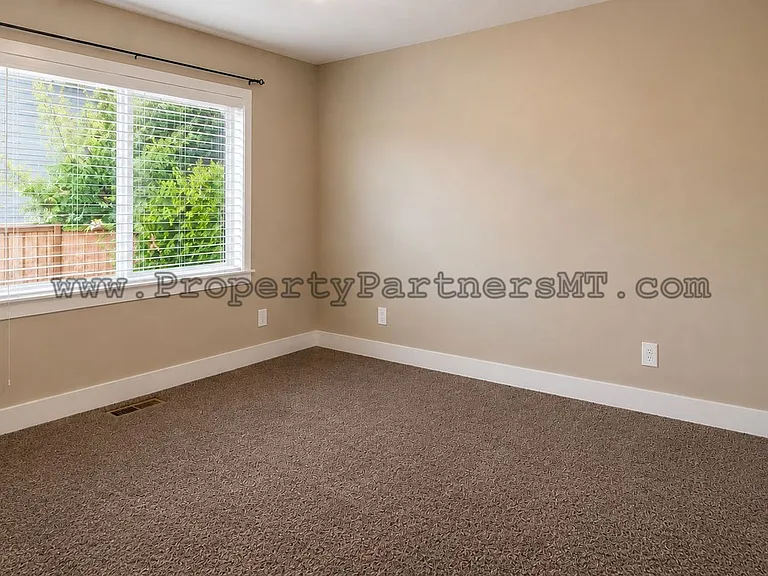 3157 Spring Ridge Dr — Photo 7