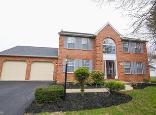 1018 Woodmere Dr, Bethlehem, PA 18017