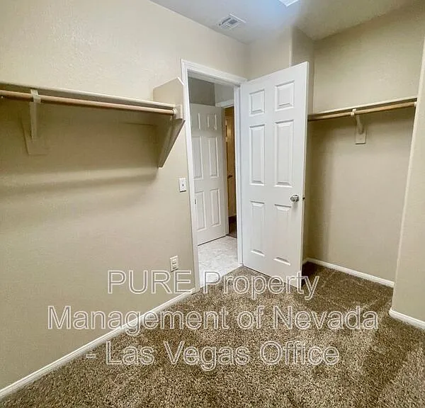 3528 Laguna Veneta Ave — Photo 30