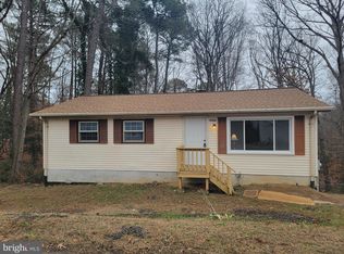 12428 Algonquin Trl, Lusby, MD 20657