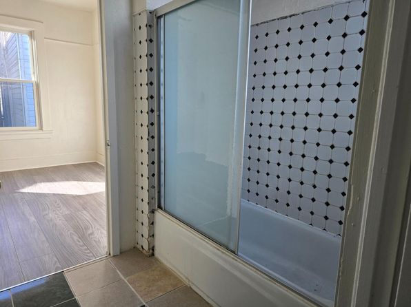 san-francisco-california-332862615 picture