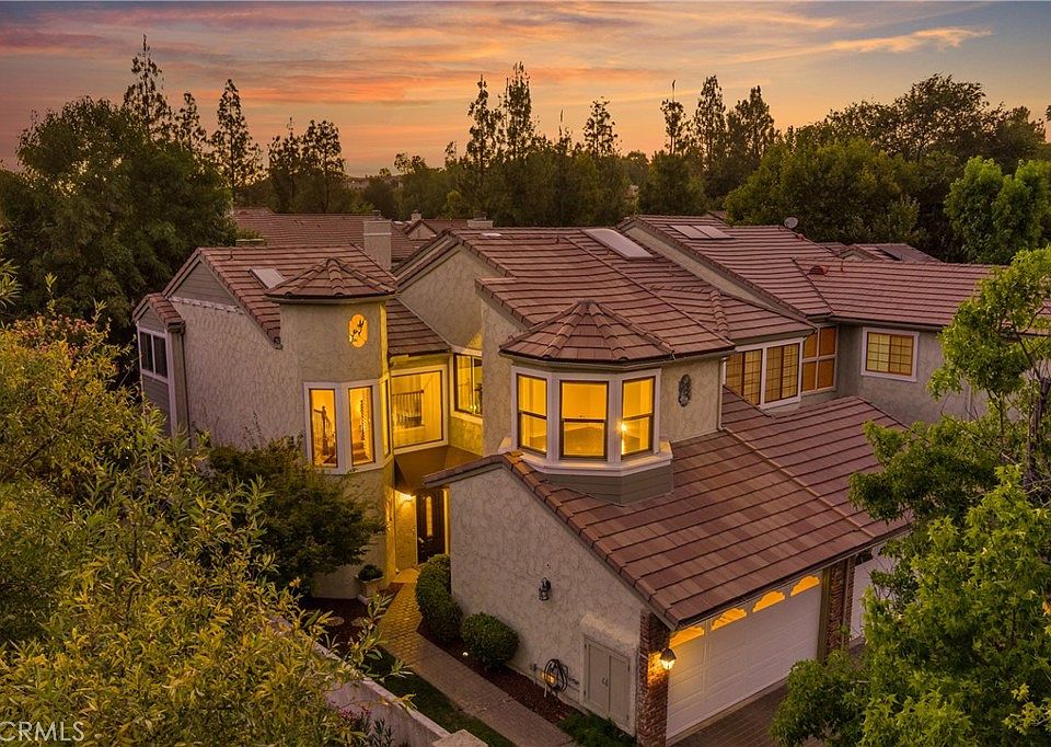 1st image of 29624 Windsong Ln