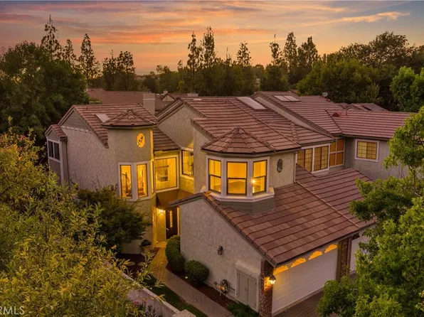 29624 Windsong Ln, Agoura Hills, CA 91301