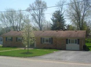 715 E 10th St #TOWNHOUSE, Rushville, IN