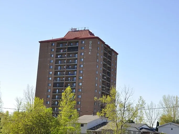 1016 Arthur St #1B