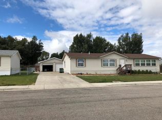 1007 Orchid Ln, Gillette, WY 82716