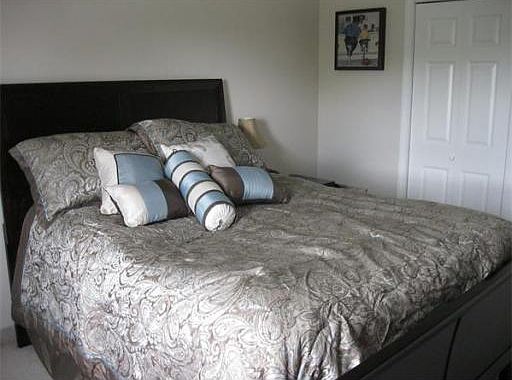 5th image of 86 E Howard St Unit 305