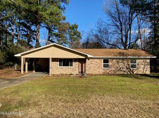 250 Lisa Cir, Madison, MS 39110