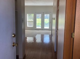 1926 Blackthorn Dr, Champaign, IL 61821