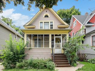 1055 17th Ave SE, Minneapolis, MN 55414