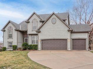 19618 W 97th St, Lenexa, KS 66220