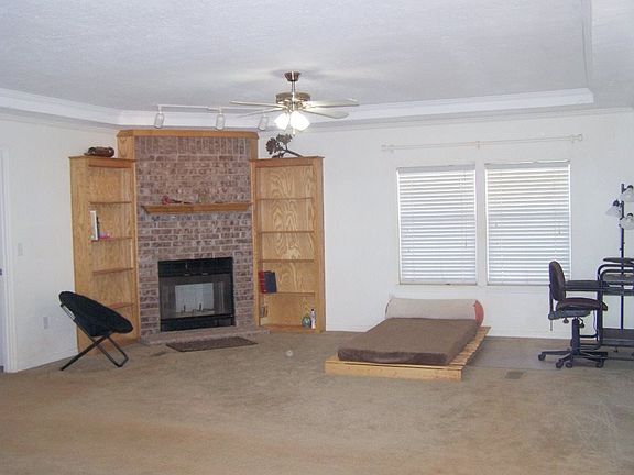 3rd image of 4 Mira Vista Ct