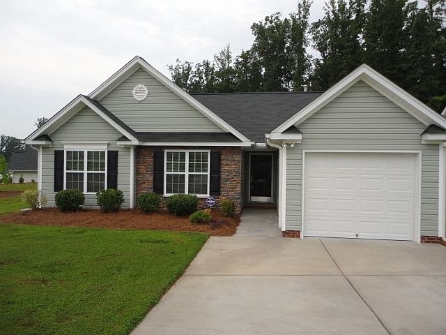 1st image of 6001 Trailshead Dr
