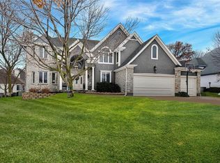 6513 W 106th St, Overland Park, KS 66212