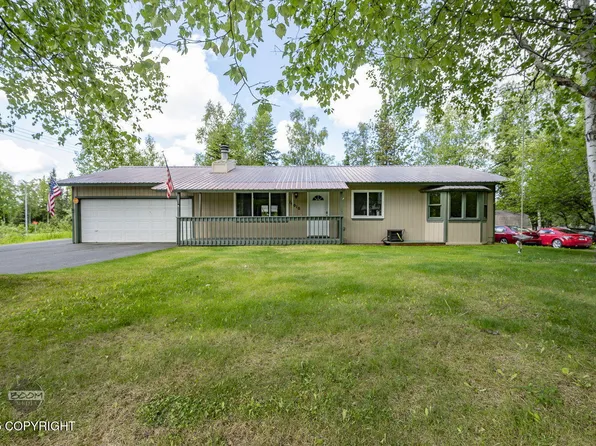 10010 Colville St, Eagle River, AK 99577