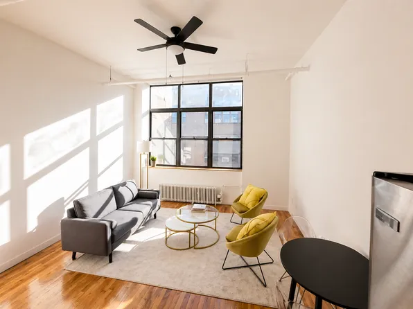 476 Jefferson Street image 1 of 10